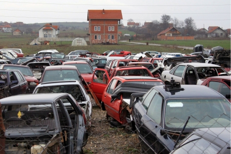 A car scrap-heap in Russia. Source: RIA Novosti / Ruslan Krivobok 